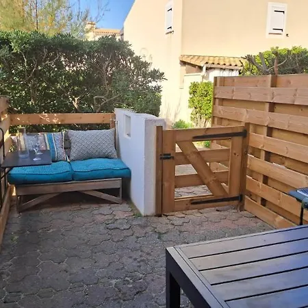 Petit Nid Douillet * 阿格德