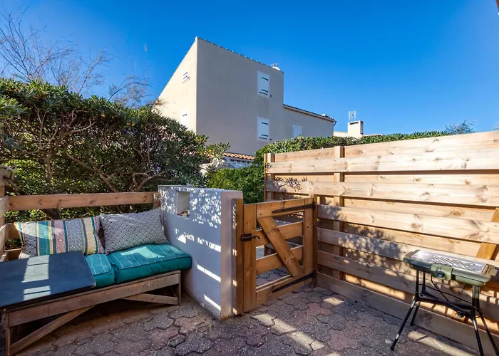 Petit Nid Douillet * Agde